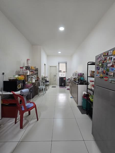 Terraced House for Sale in Bandar Sri Sendayan (Negeri Sembilan) - Najah Kadir - Kitchen - PropertyGuru.com.my