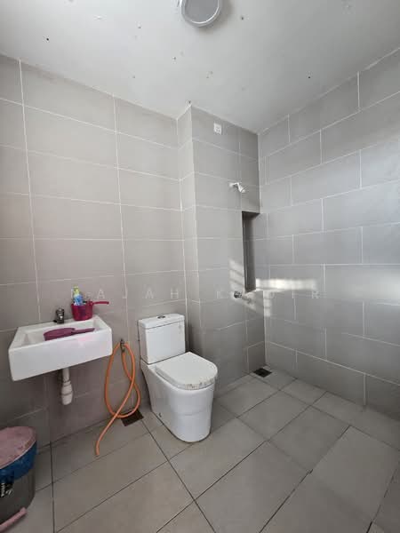 Terraced House for Sale in Seremban (Negeri Sembilan) - Najah Kadir - Bathroom - PropertyGuru.com.my