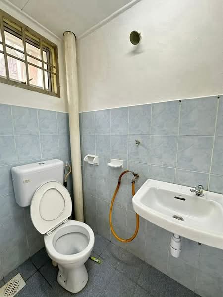 Rumah Teres 2 Tingkat untuk Dijual di Taman Seri Orkid (Skudai) - Janlly Jong - Bathroom - PropertyGuru.com.my