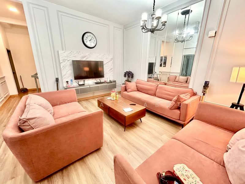 2.5-storey Terraced House for Sale in Ukay Perdana (Ulu Kelang) - Cik Maya Abdul - Living Room - PropertyGuru.com.my
