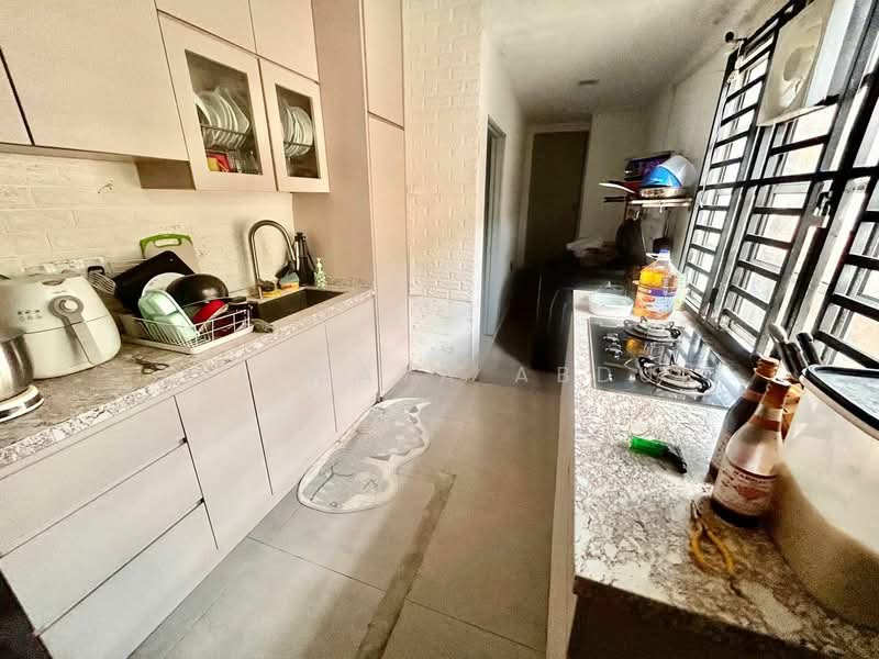 2.5-storey Terraced House for Sale in Ukay Perdana (Ulu Kelang) - Cik Maya Abdul - Kitchen - PropertyGuru.com.my