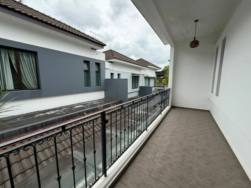 Cluster House for Sale in Taman Adda Heights (Tebrau) - Tommy Tai - Balcony - PropertyGuru.com.my