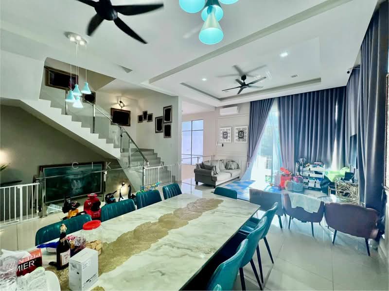 Verge 32 @ Melawati untuk Untuk Dijual - RM 2,300,000, Apr 2026 - Living Room - PropertyGuru.com.my