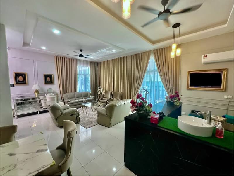 Verge 32 @ Melawati untuk Untuk Dijual - RM 2,300,000, Apr 2026 - Living Room - PropertyGuru.com.my