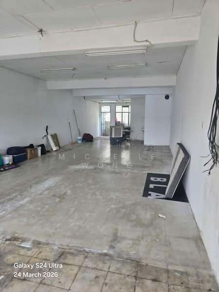 Shop for Rent in Taman Desa Karunmas (Balakong) - Michelle Wong - Interior - PropertyGuru.com.my