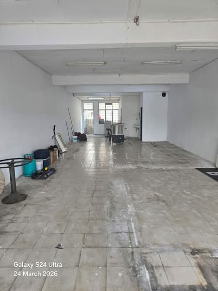 Shop for Rent in Taman Desa Karunmas (Balakong) - Michelle Wong - Interior - PropertyGuru.com.my