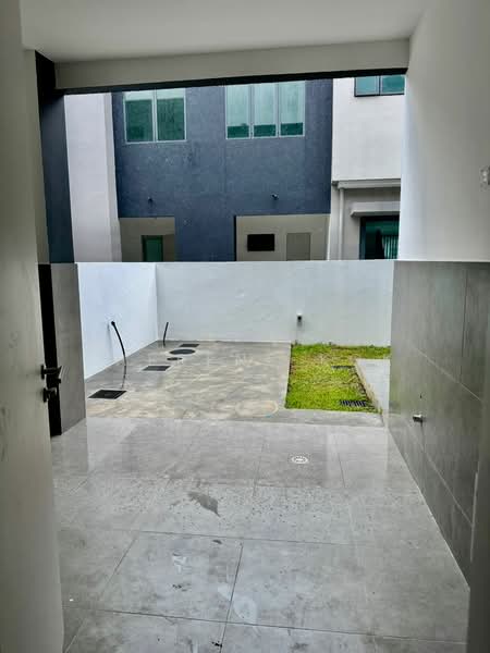 Semi-Detached House for Sale in Kuching (Sarawak) - Sherene Kok - Exterior - PropertyGuru.com.my