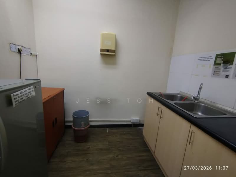 Kilang untuk Disewa di Subang Jaya (Selangor) - Jess Toh - Kitchen - PropertyGuru.com.my