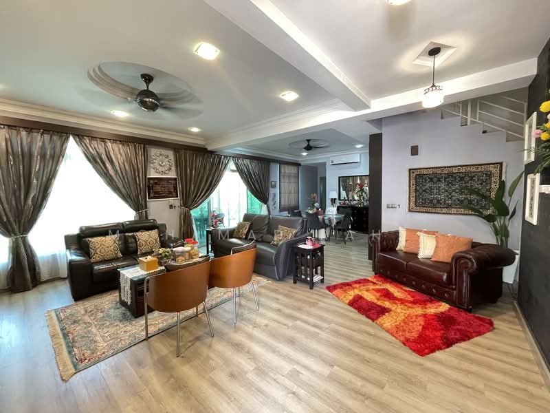 Horizon Hills untuk Untuk Dijual - RM 2,100,000, Apr 2026 - Living Room - PropertyGuru.com.my