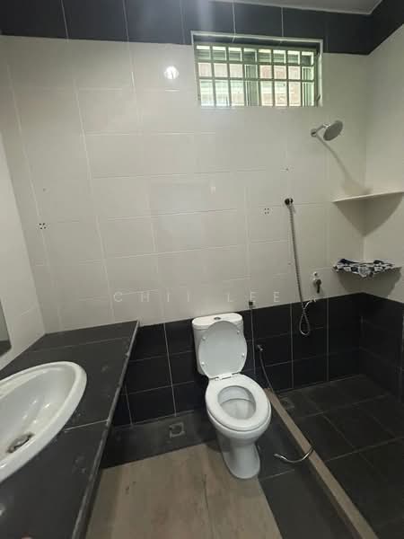 1-storey Terraced House for Rent in Taman Sentosa (Bukit Mertajam) - Chii Lee - Bathroom - PropertyGuru.com.my