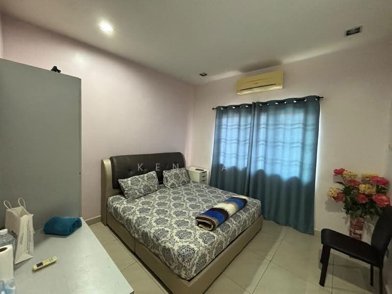 Townhouse for Sale in Jalan Ipoh (Kuala Lumpur) - Ken Lai - Bedroom - PropertyGuru.com.my