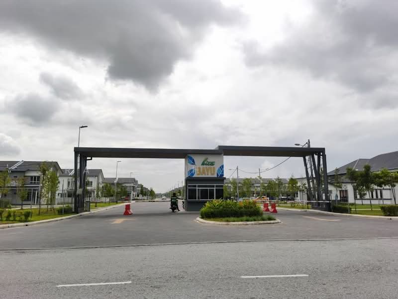 Townhouse for Sale in Dengkil (Selangor) - Rashidah Juremi - Exterior - PropertyGuru.com.my