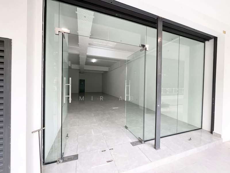 Rumah Niaga untuk Disewa di Setia Alam (Selangor) - Amir Abas - Entrance - PropertyGuru.com.my
