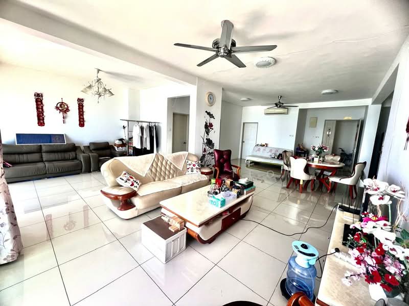 Condominium for Sale at 10 Island Resort - Danick Teoh - Living Room - PropertyGuru.com.my