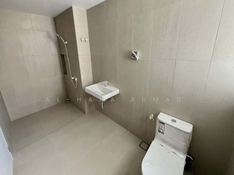 Jia - Hayat Villa untuk Untuk Disewa - RM 7,500 /bulan, Apr 2026 - Bathroom - PropertyGuru.com.my