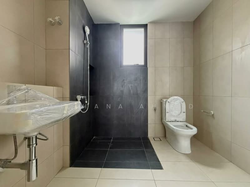 Jia - Hayat Villa untuk Untuk Disewa - RM 7,500 /bulan, Apr 2026 - Bathroom - PropertyGuru.com.my