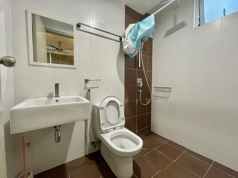 Pacific Place untuk Untuk Disewa - RM 2,300 /bulan, Apr 2026 - Bathroom - PropertyGuru.com.my