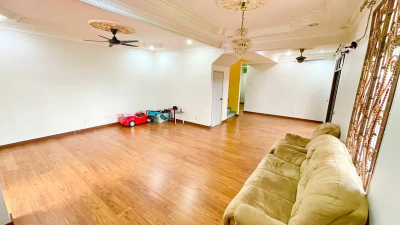 2-storey Terraced House for Sale in Ukay Bistari (Ulu Kelang) - Cik Maya Abdul - Living Room - PropertyGuru.com.my