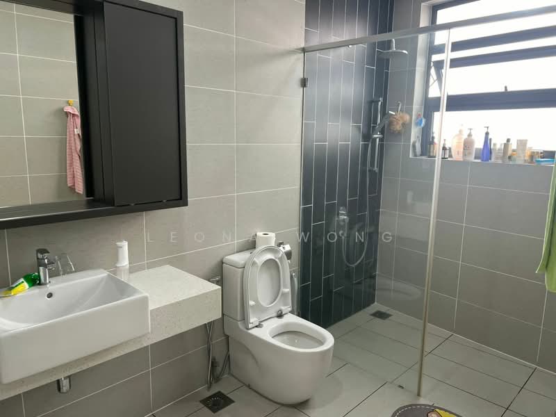 Service Residence for Sale at The Cruise Residence - Leona Wong - Bathroom - PropertyGuru.com.my