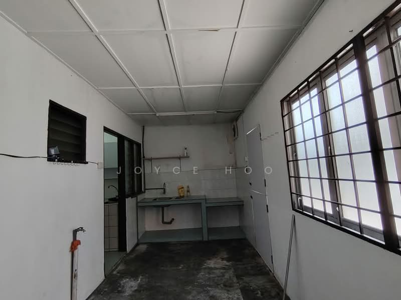 2-storey Terraced House for Rent in TAMAN PUCHONG UTAMA (Puchong) - Joyce Hoo - Kitchen - PropertyGuru.com.my