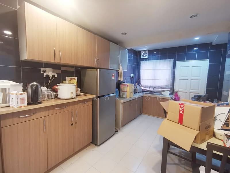 2-storey Terraced House for Sale in Puchong (Selangor) - Chow Kok Toong - Kitchen - PropertyGuru.com.my