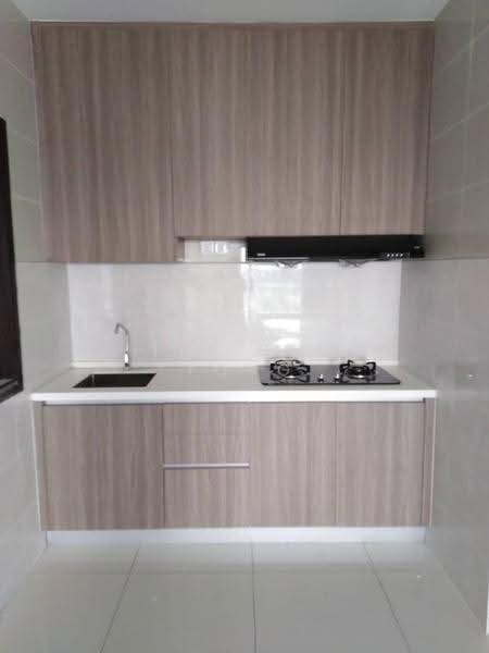 Condominium for Sale at Paraiso Residence @ The Earth - Tee Bee Yong - Kitchen - PropertyGuru.com.my