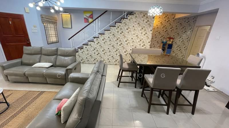 2-storey Terraced House for Sale in Taman Meranti Jaya (Puchong) - Calvin Yong - Living Room - PropertyGuru.com.my