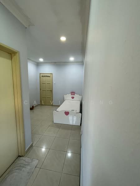 2-storey Terraced House for Sale in Taman Meranti Jaya (Puchong) - Calvin Yong - Corridor - PropertyGuru.com.my