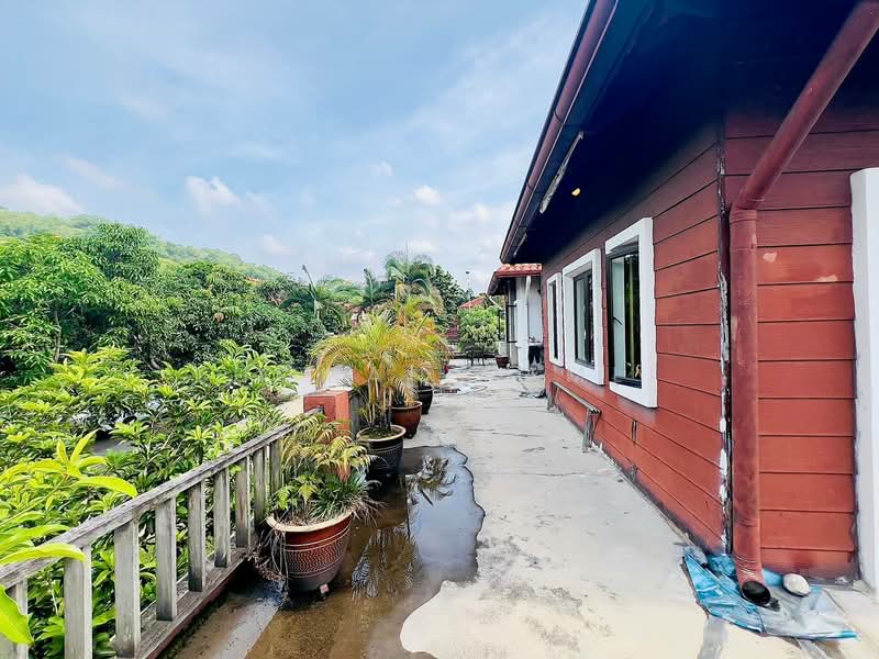 Semi-Detached House for Sale in Alam Damai (Cheras) - Luqman Ramli - Exterior - PropertyGuru.com.my