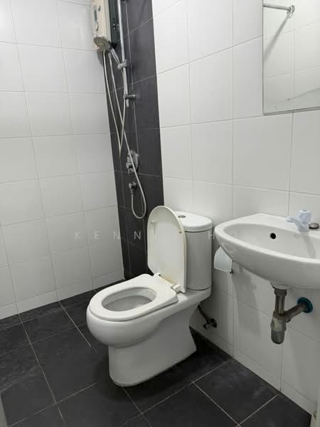 Service Residence for Rent at Pacific Place - Kennly Ho - Bathroom - PropertyGuru.com.my