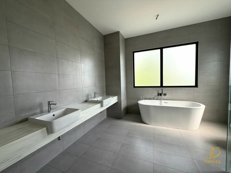 Semi-Detached House for Sale in Telok Panglima Garang (Selangor) - Wilson Ng - Bathroom - PropertyGuru.com.my