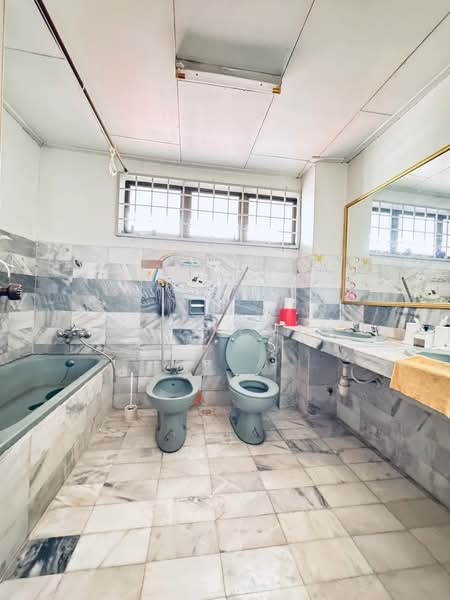 Taman Sri Puteri untuk Untuk Dijual - RM 580,000, Apr 2026 - Bathroom - PropertyGuru.com.my