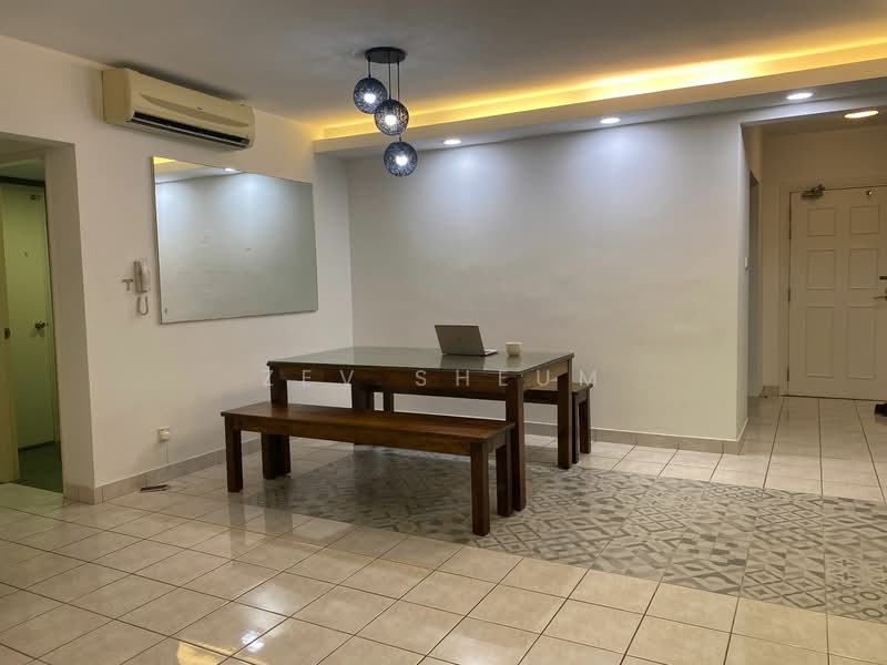 Condominium for Rent at Mont Kiara Bayu - Zev Sheum - Dining Room - PropertyGuru.com.my