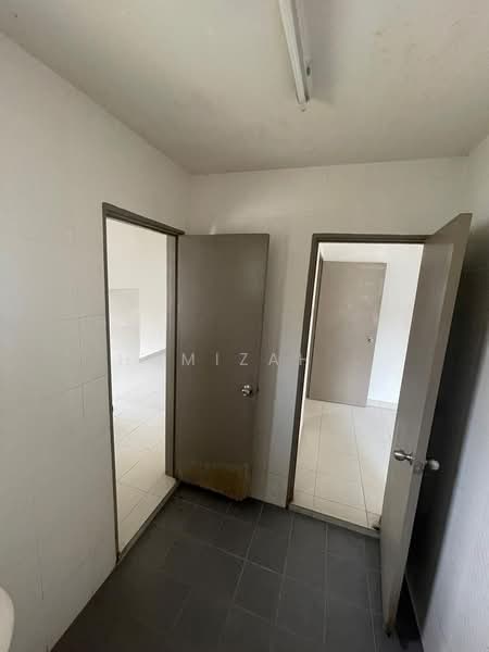 Double Sty Aman Putri Sg Buloh untuk Untuk Disewa - RM 1,500 /bulan, Apr 2026 - PropertyGuru.com.my
