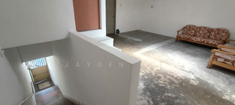 Shop for Sale in Taman Overseas Union (Taman Oug) (Jalan Klang Lama (Old Klang Road)) - Jayden Yee - Living Room - PropertyGuru.com.my