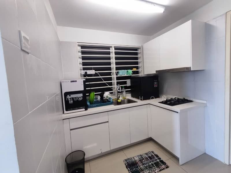 Service Residence for Rent at Galleria Equine Park - Teng Poh Hong - Kitchen - PropertyGuru.com.my