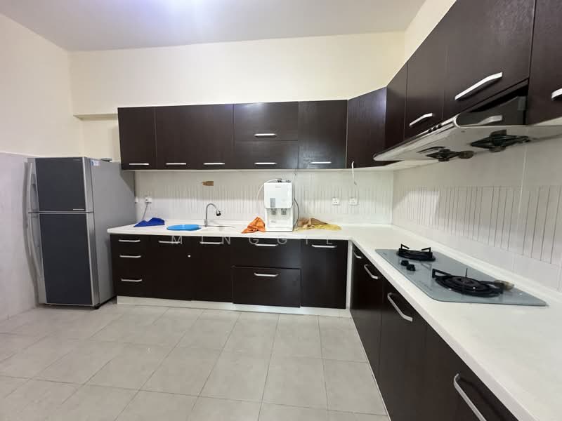 Kondominium untuk Dijual di Bayswater Resort Condominium - Minggie . - Kitchen - PropertyGuru.com.my