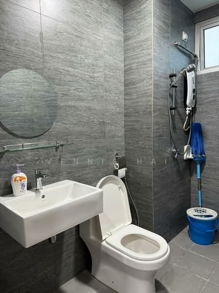 Service Residence for Rent at Gaya Resort Homes - Vennis Hai - Bathroom - PropertyGuru.com.my
