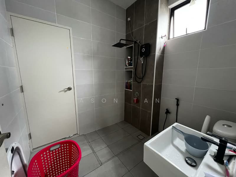 Desa Tebrau Desas Tebraus untuk Untuk Dijual - RM 1,390,000, Apr 2026 - Bathroom - PropertyGuru.com.my