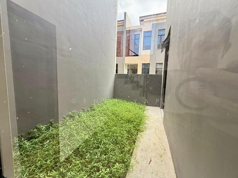 2-storey Terraced House for Sale in Puteri Harbour (Iskandar Puteri (Nusajaya)) - Genki Yap - Exterior - PropertyGuru.com.my