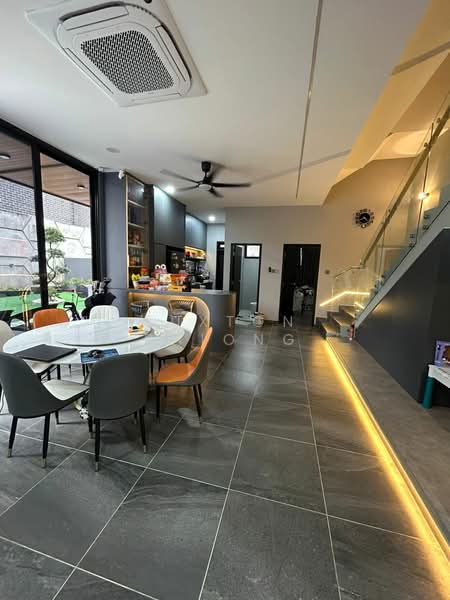 Bukit Seni untuk Untuk Dijual - RM 1,800,000, Apr 2026 - Dining Room - PropertyGuru.com.my