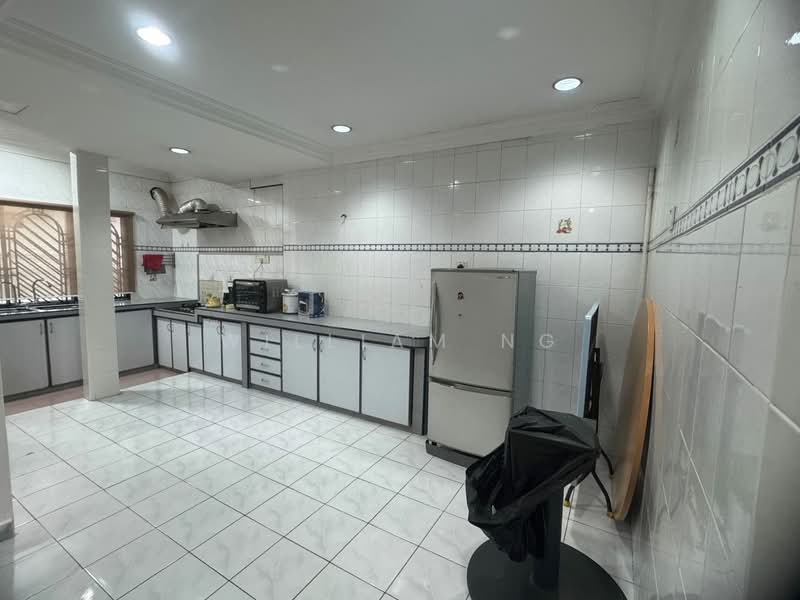 Taman Cheras Jaya untuk Untuk Dijual - RM 558,000, Apr 2026 - Kitchen - PropertyGuru.com.my