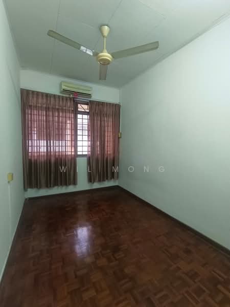 2-storey Terraced House for Sale in Taman Bukit Mewah (Tampoi) - Wil Mong - Bedroom - PropertyGuru.com.my