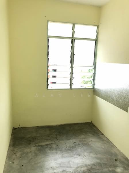 Flat for Sale at Desa Lembah Permai - Alan Lee - Interior - PropertyGuru.com.my