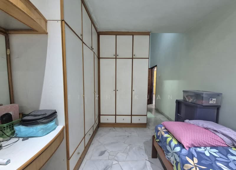 Rumah Teres 1 Tingkat untuk Dijual di Bandar Sri Damansara (Selangor) - Vei Zhi Kuan - Bedroom - PropertyGuru.com.my