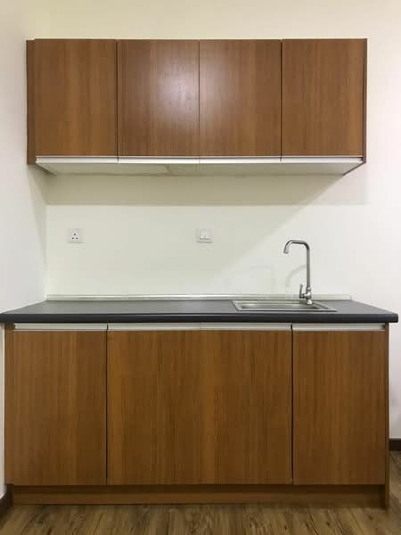 Untuk Disewa - Suria Jaya