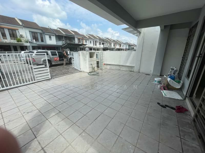 2-storey Terraced House for Sale in Lakeside Residences (Puchong) - Kevin Tan - PropertyGuru.com.my