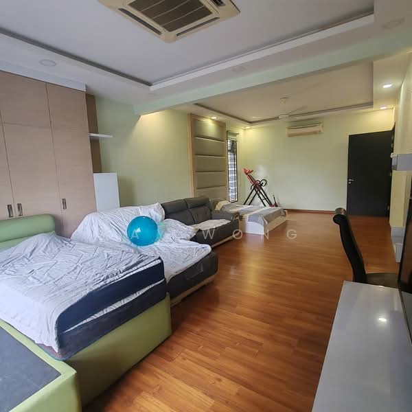 Semi-Detached House for Rent in Taman Impian Emas (Skudai) - Ray Wong - Bedroom - PropertyGuru.com.my
