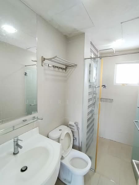 Condominium for Sale at Hijauan Puteri Condominium - Jeffrey Yap - Bathroom - PropertyGuru.com.my