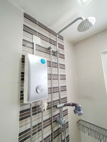 Condominium for Sale at Hijauan Puteri Condominium - Jeffrey Yap - Bathroom - PropertyGuru.com.my